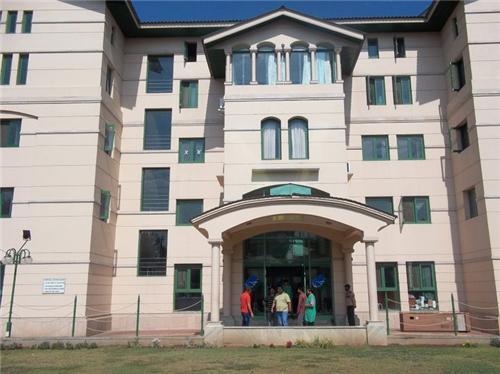 Cancer surgeries done Laproscopically at Florence Hospital